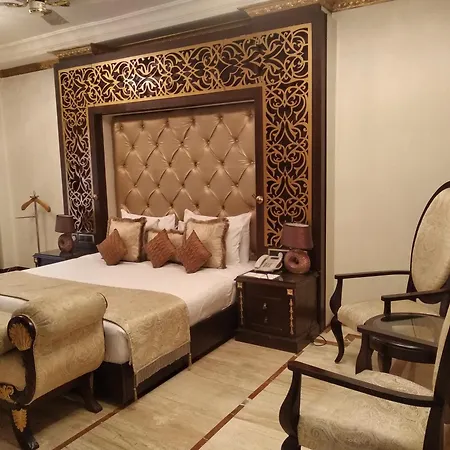 Airport Hotel Yash 5 Mins Aerocity Metro